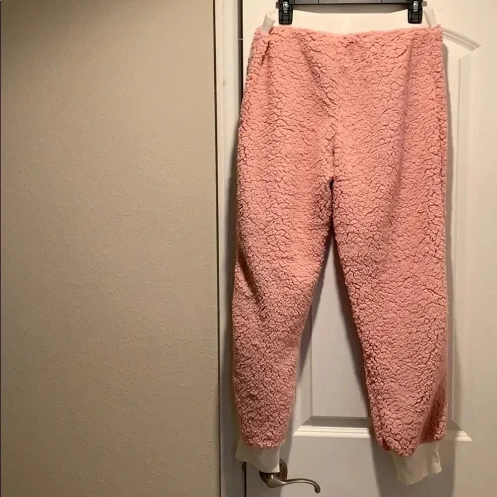Fuzzy Sherpa Set Joggers & Pullover Top Pink Large New - Picture 8 of 11
